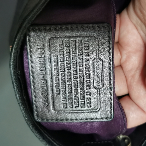 Black Coach Bag - Picture 2 of 4